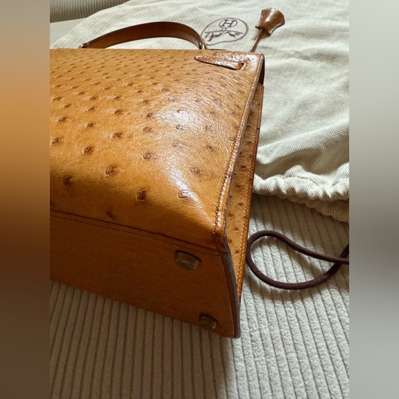 Hermes Cognac Ostrich Leather Kelly 32 - Picture 13 of 16